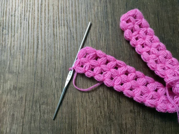 Membuat Kerajinan Dengan Benang Orlon Dan Crochet — Stok Foto