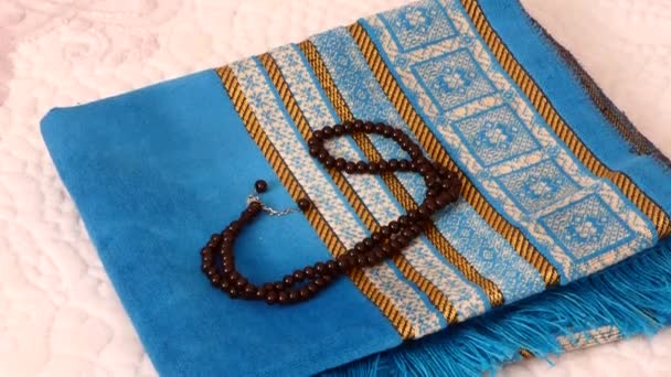 Primer Plano Oración Tasbih Islam Alfombra Oración — Vídeo de stock