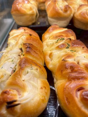 Susam ile tatlı çörek