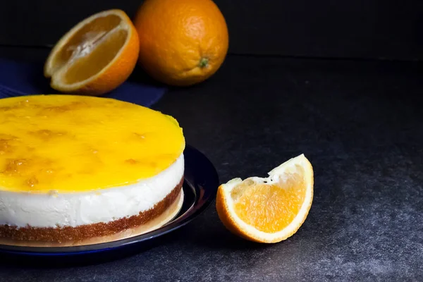 Narancs Torta Krém Mousse Narancs Zselé Sötét Háttér — Stock Fotó