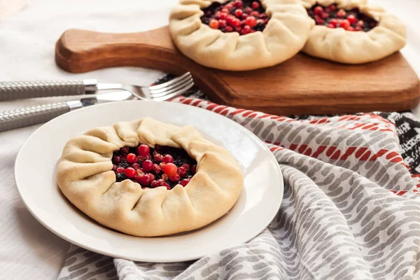 Desayuno Saludable Galette Casera Cuaresma Con Saúco Fresas —  Fotos de Stock