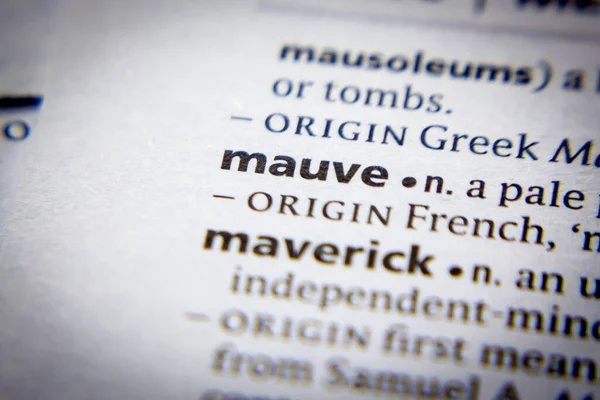 Sözlükte bir sözcük ya da cümle leylak rengi