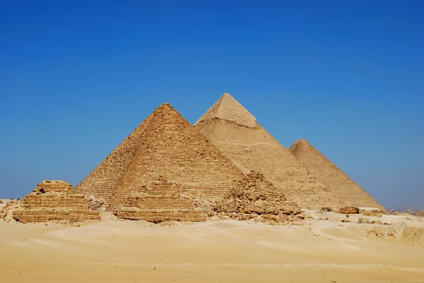 Le piramidi di Giza — Foto Stock