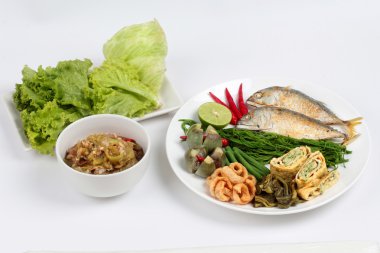 Yeşil biber daldırma 