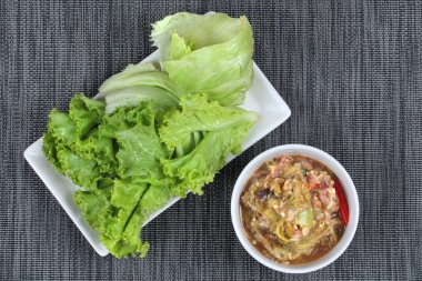 Yeşil biber daldırma 