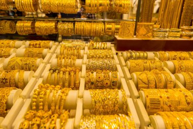 Altın caddedeki altın mücevher, diğer adıyla Gold souk, Dubai, BAE