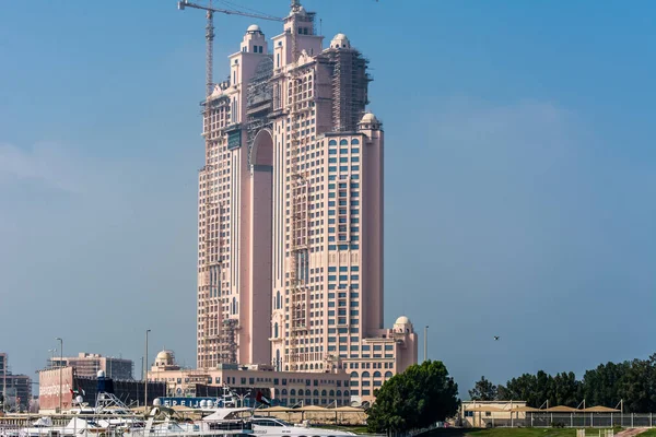 Novo Marco Construção Abu Dhabi Emirados Árabes Unidos — Fotografia de Stock