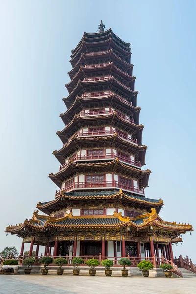 Putuoshan Zhoushan Adaları Ndaki Geleneksel Çin Buda Kulesi Bodhisattva Avalokitesvara — Stok fotoğraf