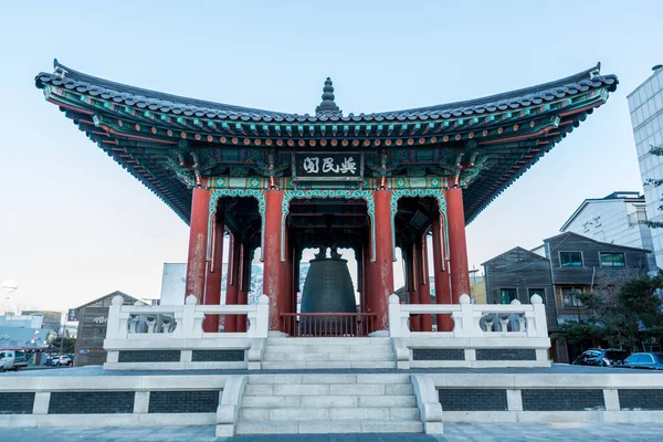 Traditionell Paviljong Med Brons Klocka Hwaseong Haenggung Palace Den Största — Stockfoto