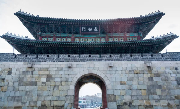 Brama Janganmun Korea Tradycyjny Punkt Orientacyjny Mieście Suwon Korei Południowej — Zdjęcie stockowe