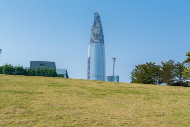 Çin 'in Nanshan Shenzhen' indeki Shenzhen Körfezi 'nde modern bir bina.