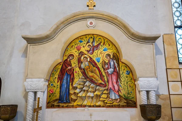 Pyhän Markuksen Kirkon Tai Serbian Ortodoksisen Kirkon Sisätilat Belgradissa Serbiassa — kuvapankkivalokuva