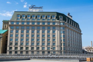 Kiev 'deki Fairmont Grand Hotel Dinyeper Nehri kıyısında, Kiev, Ukrayna