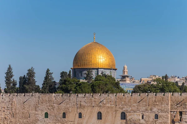 Golden Dome Rock Temple Mount Wall Old City Jerusalem View — Stock Photo, Image