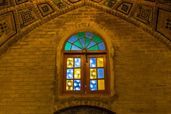 Färgglada Skinande Färgade Glasfönster Nasir Mulk Moskén Rosa Moskén Shiraz — Stockfoto