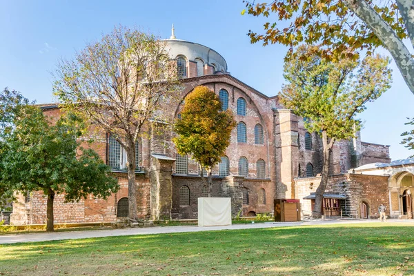 Türkiye Nin Stanbul Kentindeki Topkapı Sarayı Parkındaki Hagia Irene Kilisesi — Stok fotoğraf
