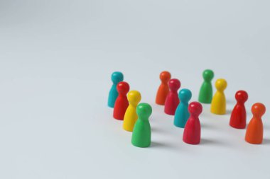 Çeşitlilik, Eklenti ve Eşitlik kavramı, metin için boşluk