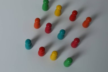 Çeşitlilik, Eklenti ve Eşitlik kavramı, metin için boşluk