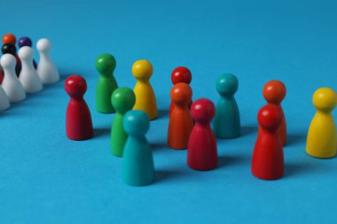 Çeşitlilik, Eklenti ve Eşitlik kavramı, metin için boşluk