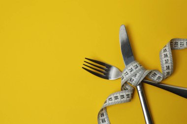 Mavi tabakta şerit ölçüyorum. Diyet, Sağlık, Kilo