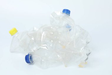 Sıralanmamış atık dolu çanta, üst görünüm