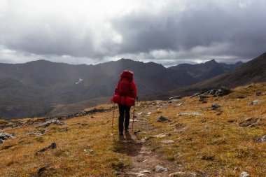 Sahne Rocky Yürüyüş Yolu 'nda Kadın Sırt Çantası