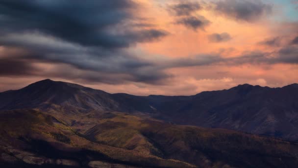 Animace spojité smyčky Cinemagraph. Krajina a hory — Stock video