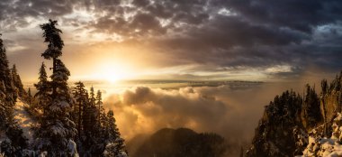 St. Marks Zirvesi, Howe Sound, Vancouver 'ın kuzeyi, British Columbia, Kanada