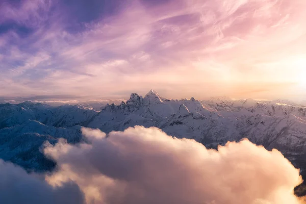 山峰の美しい空中景観 — ストック写真