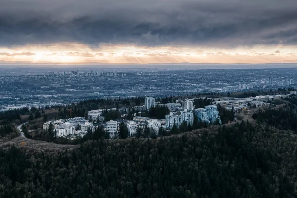 Striking Aerial view of Burnaby Mountain — Stock Photo, Image