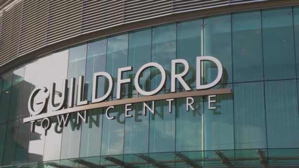 Guildford Town Centre Nákupní centrum — Stock video