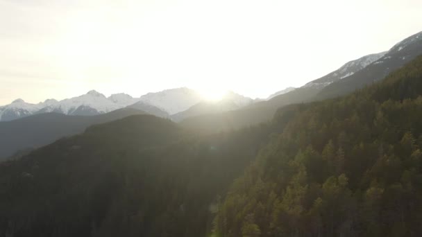 Vue Aérienne Du Beau Paysage Canadien De Montagne. — Video