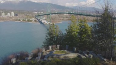 Ünlü Tarihi Yer, Lions Gate Köprüsü, Stanley Park