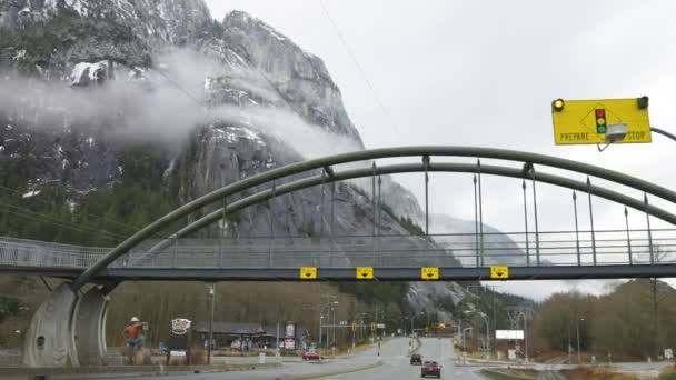 Prachtig uitzicht op het Canadese berglandschap — Stockvideo