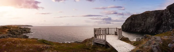 Mirador de la costa rocosa del Océano Atlántico. —  Fotos de Stock
