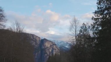 Kanada Dağ manzarasının güzel manzarası