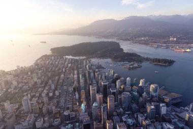 Vancouver Havaalanından Hava Görüntüsü Şehir Merkezi, British Columbia, Kanada