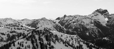 Kanadalı Dağ manzaralı Kar Uçağı 'ndan Hava Görüntüsü