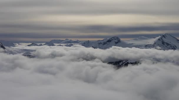 Όμορφη Time Lapse άποψη του Whistler Mountain και καναδικό τοπίο της φύσης — Αρχείο Βίντεο