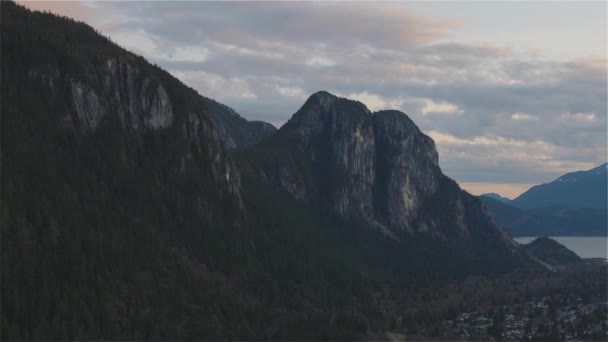 Squamish, North of Vancouver, British Columbia, Canadá. — Vídeos de Stock