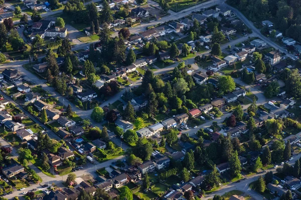 Vista aérea de um avião de casas residenciais — Fotografia de Stock
