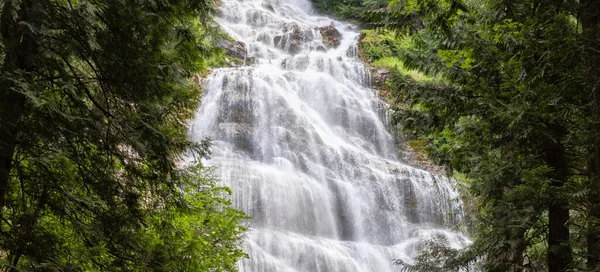 Parc provincial Bridal Veil Falls près de Chilliwack — Photo