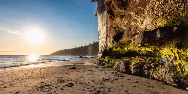 Mystic Beach na costa oeste do Oceano Pacífico. — Fotografia de Stock