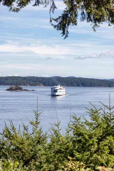 BC Ferries Σκάφος Φεύγοντας για τον Αεροσταθμό στον κόλπο Swartz — Φωτογραφία Αρχείου