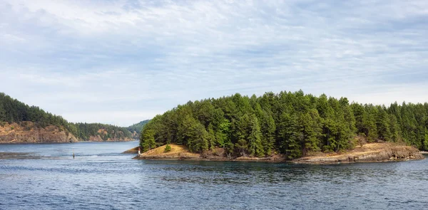 View of Beautiful Gulf Islands during a sunny day. — Stock Photo, Image