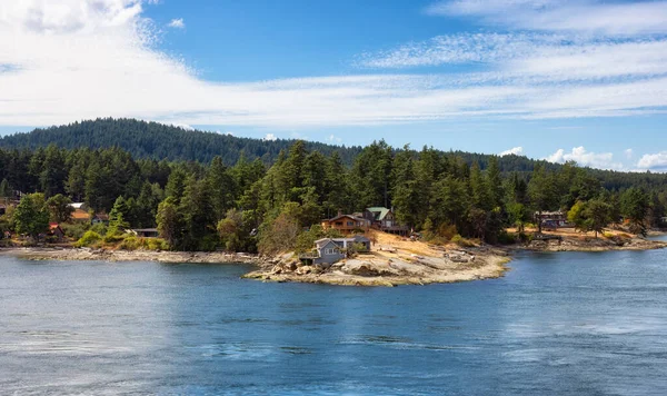 View of Beautiful Gulf Islands during a sunny day. — Stock Photo, Image