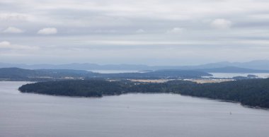 Trans-Canada 'dan bakış açısı Hwy, Split Rock Gözcüsü.