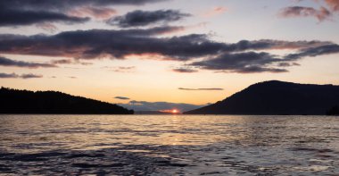 Batı kıyısındaki Körfez Adaları Kanada Doğa Manzarası
