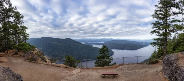 Panoramic View from the top of Mt. Maxwell. — Stock Photo, Image
