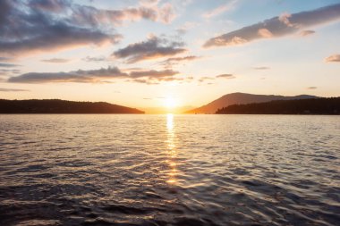 Batı kıyısındaki Körfez Adaları Kanada Doğa Manzarası